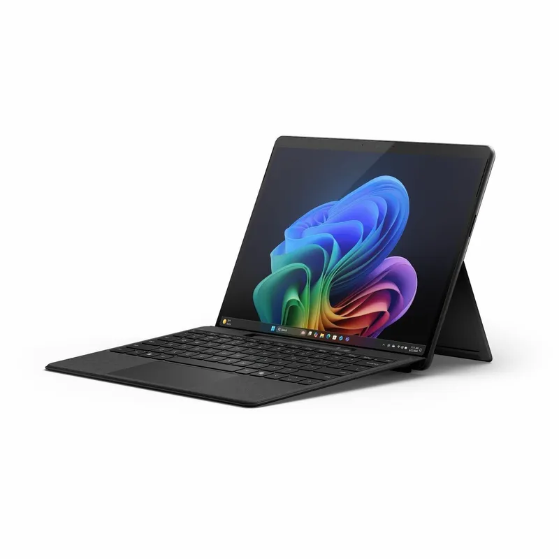 Microsoft Surface Pro 11 13' Touch Copilot+ Intel Core Ultra 5 16GB 512GB SSD WIN11P USB-C Thunderbolt WIFI7 BT Camera Platinum 2YR WTY -EU required